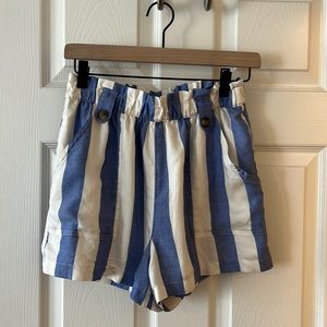 American Eagle women’s shorts size small